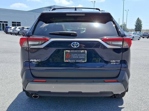 Certified 2021 Toyota RAV4 Limited AWD/4WD image 6
