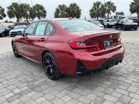 Certified 2025 BMW 330i 330i w/ M Sport Package image 11