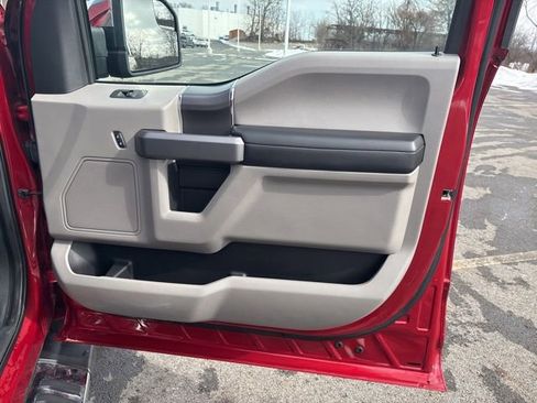 Used 2019 Ford F150 XLT w/ Equipment Group 301A Mid image 10