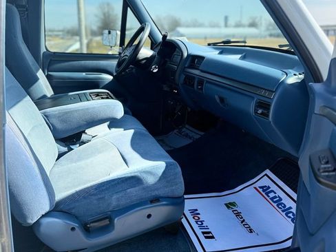 Used 1994 Ford F350 2WD SuperCab DRW image 30