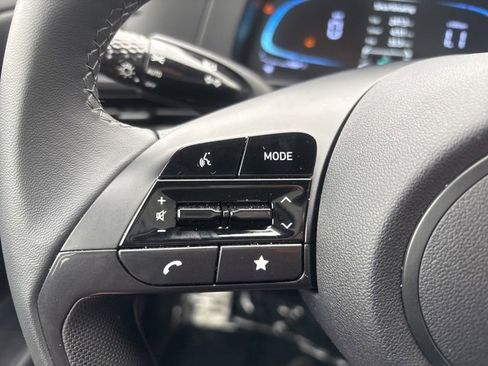 Used 2026 Hyundai Elantra Sport image 14