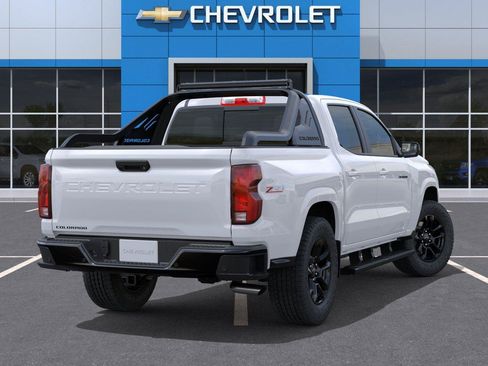 New 2026 Chevrolet Colorado Z71 w/ Midnight Edition AWD/4WD image 4