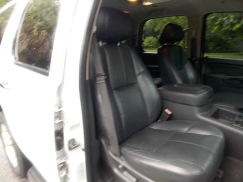 Used 2013 Chevrolet Tahoe LT w/ All-Star Edition RWD image 11