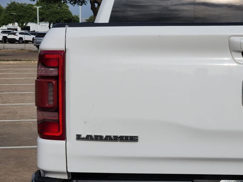 Used 2023 RAM 1500 Laramie AWD/4WD image 15