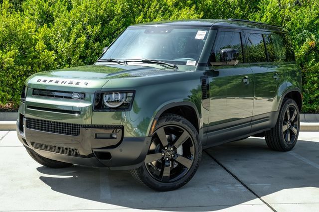 New 2026 Land Rover Defender 110 S AWD/4WD image 2