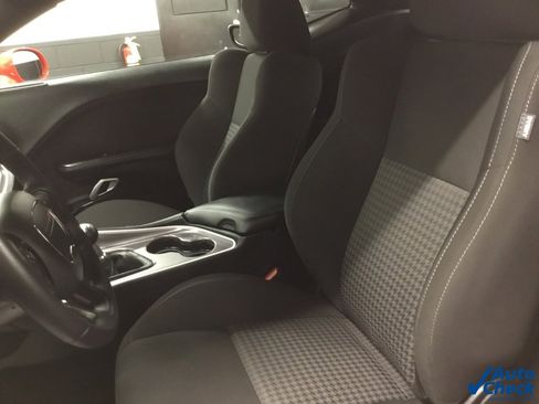 Used 2021 Dodge Challenger R/T Scat Pack w/ T/A Package image 21