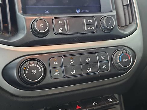 Used 2022 Chevrolet Colorado LT w/ Fleet Safety Package RWD image 20