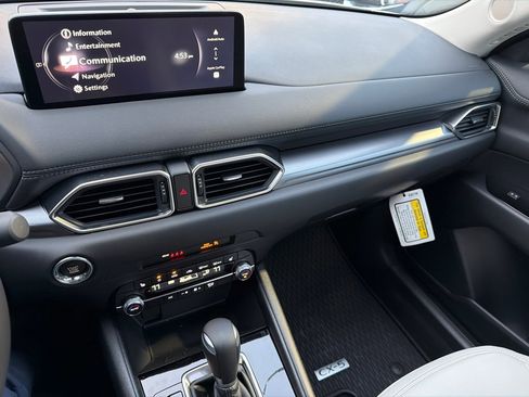 New 2025 MAZDA CX-5 AWD 2.5 S w/ Preferred Package image 23