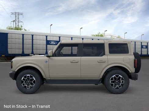 New 2025 Ford Bronco Outer Banks image 35