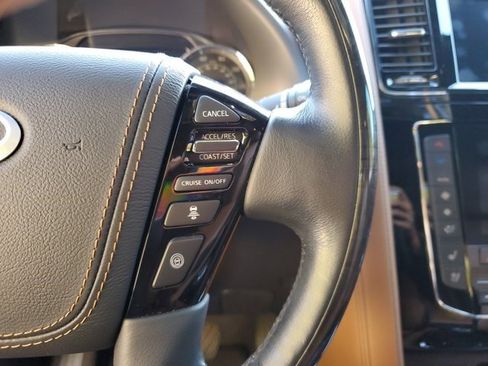 Used 2021 INFINITI QX80 Sensory w/ Cargo Package image 18