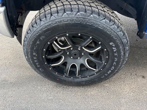 Used 2017 Ford F150 XLT w/ Equipment Group 302A Luxury AWD/4WD image 45