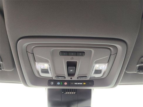 Used 2024 Chevrolet Silverado 2500 LT w/ Safety Package image 28