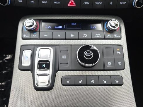 Certified 2024 Hyundai Palisade SEL FWD image 20