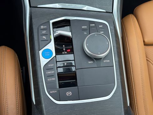 Certified 2023 BMW i4 eDrive35 image 16