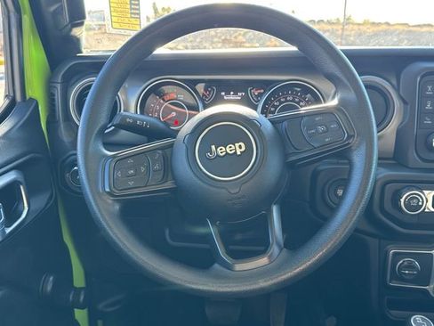 Used 2021 Jeep Wrangler Unlimited Sport image 14