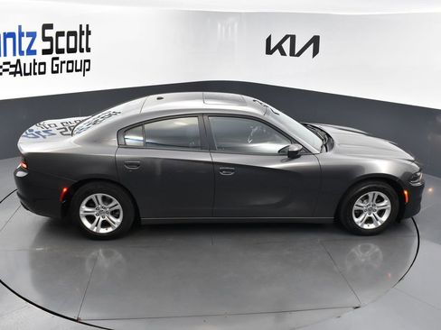 Used 2022 Dodge Charger SXT w/ Leather Interior Group image 21