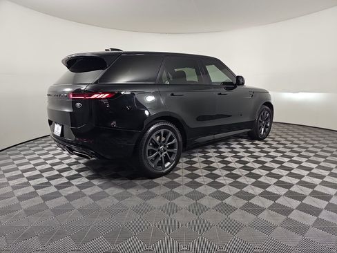 Used 2023 Land Rover Range Rover Sport SE Dynamic image 7