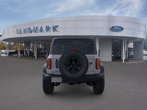 New 2026 Ford Bronco Badlands AWD/4WD image 5