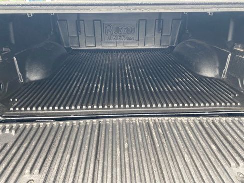 Used 2021 RAM 1500 Big Horn AWD/4WD image 6