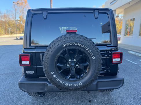 Certified 2023 Jeep Wrangler Unlimited Sport AWD/4WD image 11
