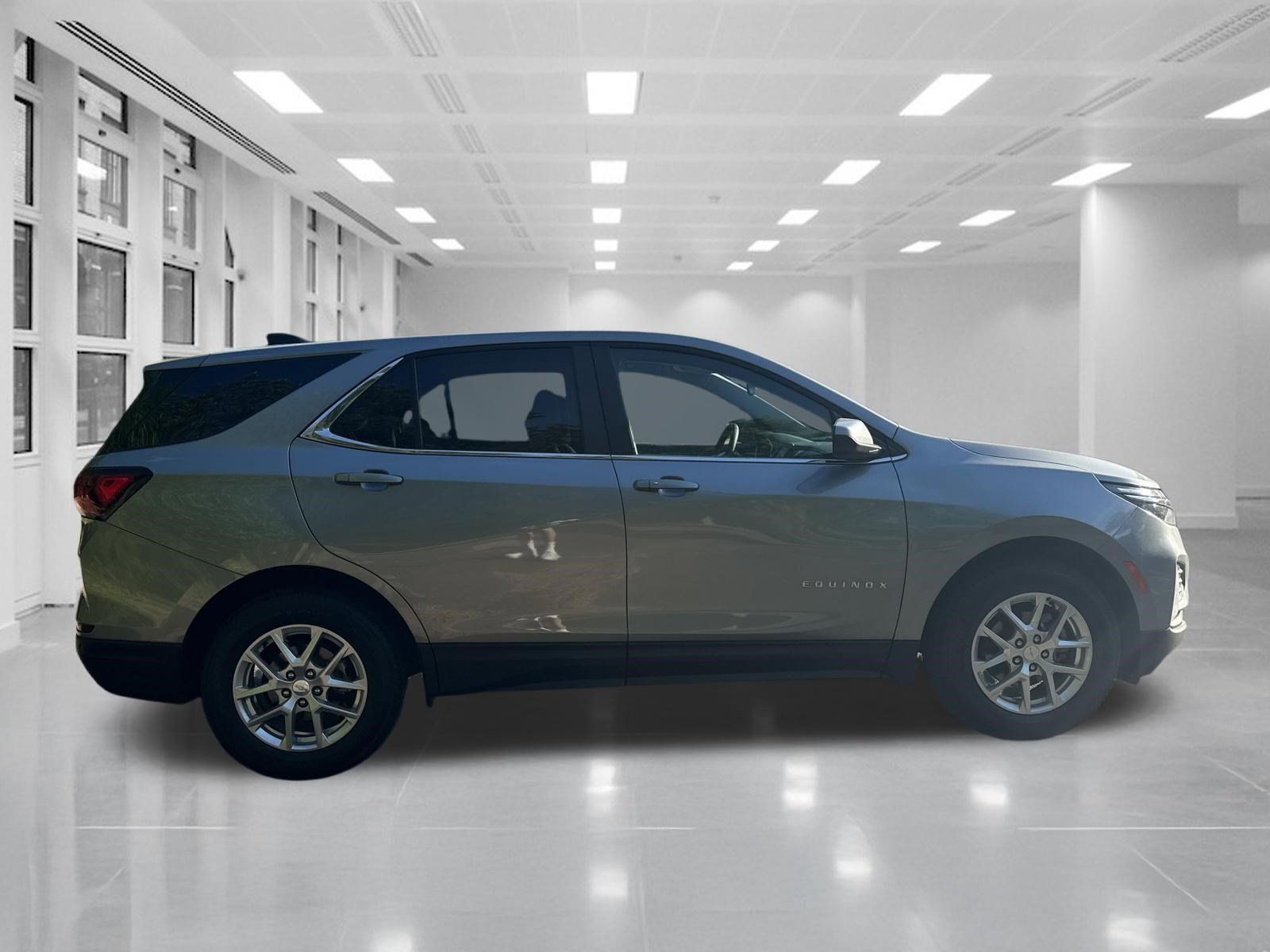 Certified 2024 Chevrolet Equinox LT w/ Driver Convenience Package AWD/4WD image 4