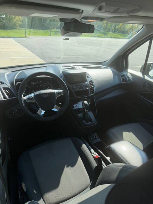 Used 2020 Ford Transit Connect XL FWD image 19