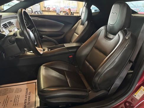 Used 2010 Chevrolet Camaro SS w/ RS Package RWD image 12