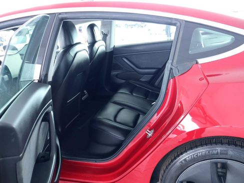 Used 2019 Tesla Model 3 Long Range RWD image 27