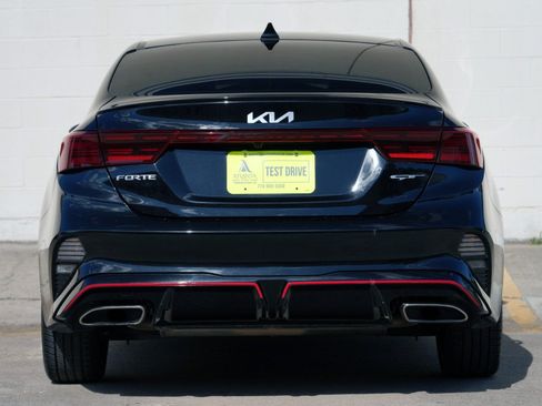Used 2022 Kia Forte GT w/ GT Technology Package FWD image 10