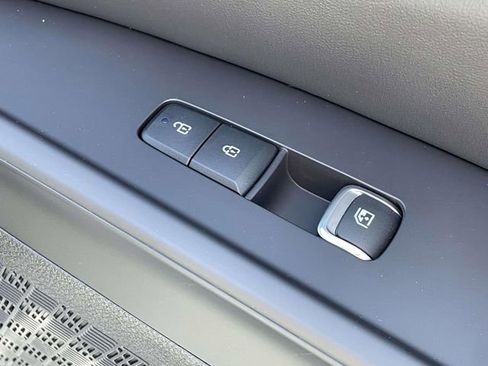 New 2026 Kia Carnival SX Prestige FWD image 13