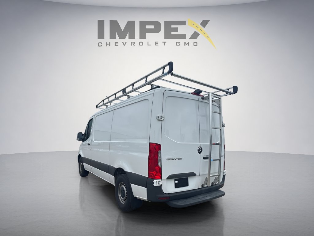 Used 2024 Mercedes-Benz Sprinter 2500 w/ Acoustic Package image 2