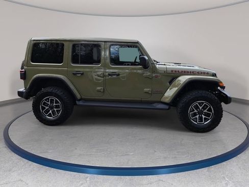 Used 2026 Jeep Wrangler Unlimited Rubicon AWD/4WD image 4