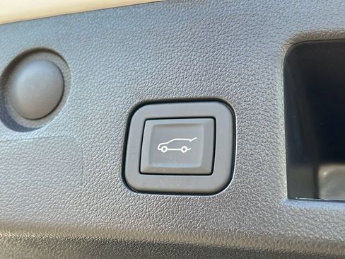 New 2026 GMC Terrain Elevation w/ Elevation Premium Package FWD image 26