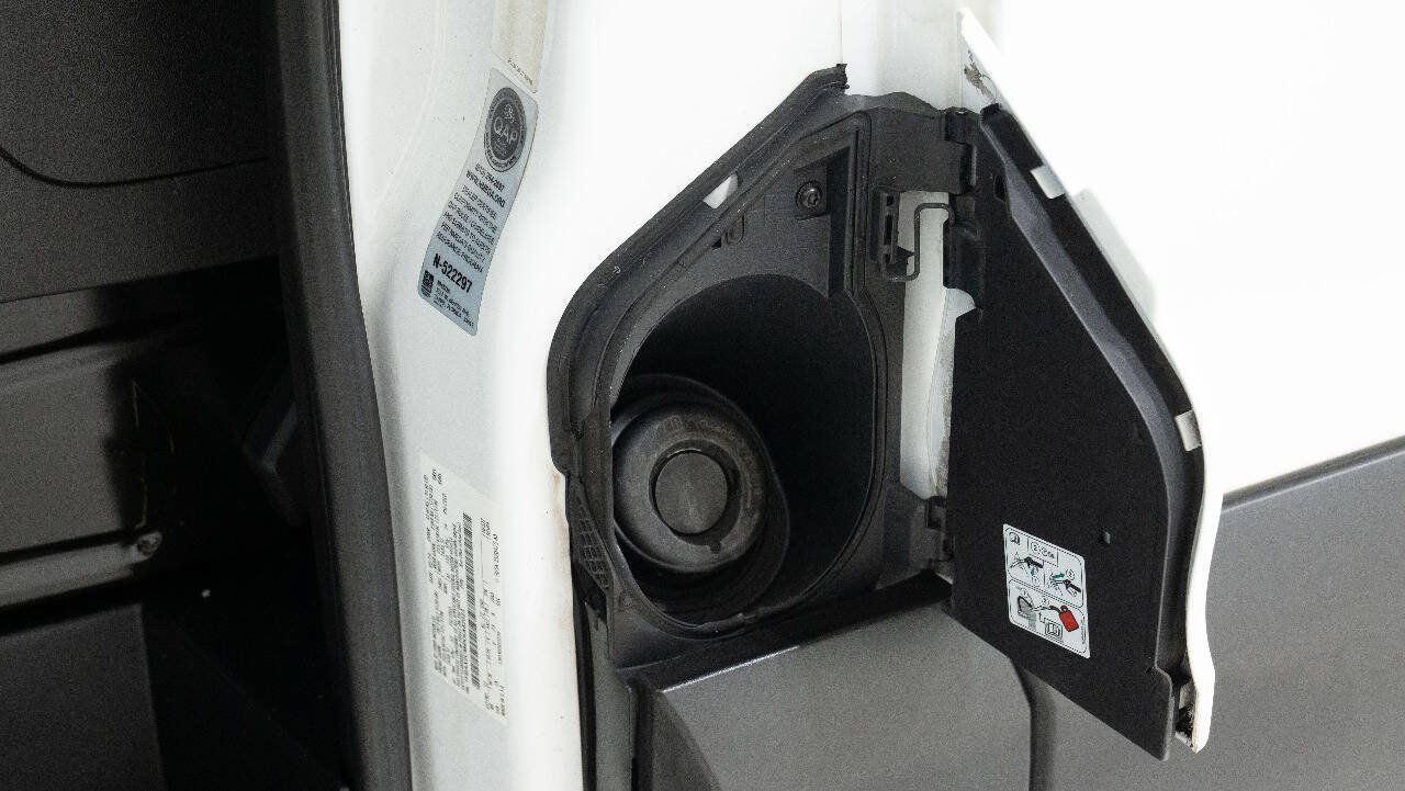 Used 2019 Ford Transit 350 XLT RWD image 19
