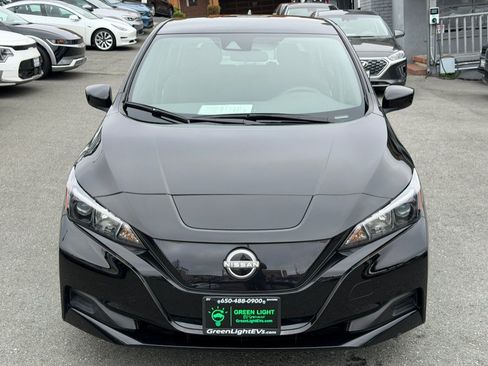 Used 2025 Nissan Leaf S FWD image 2