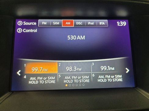 Used 2020 Nissan Pathfinder SV image 25