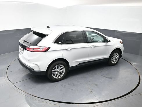 Used 2024 Ford Edge SEL AWD/4WD image 44