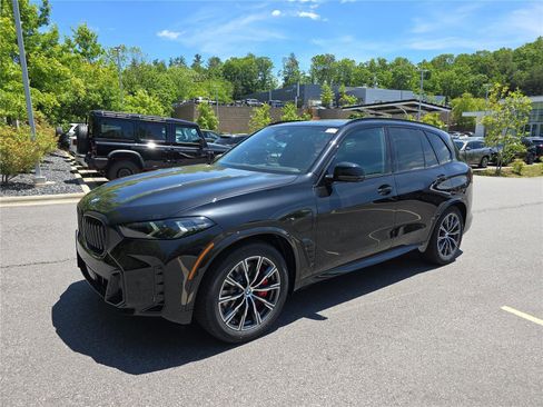 New 2026 BMW X5 xDrive50e w/ M Sport Package AWD/4WD image 7