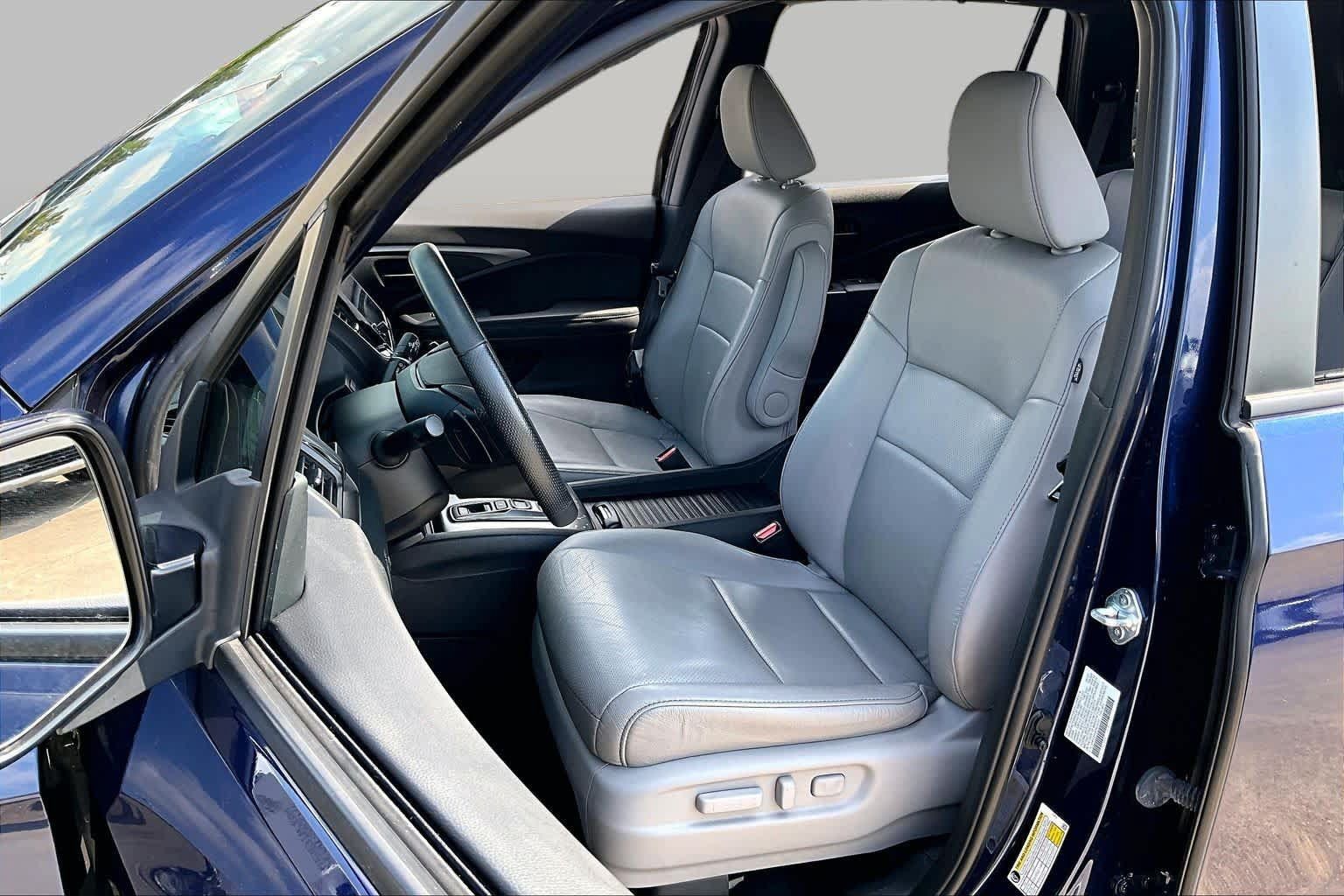 Used 2023 Honda Passport EX-L image 7