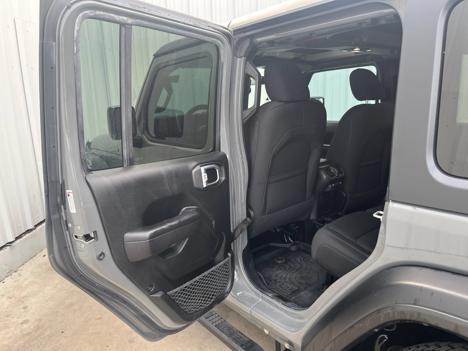 Used 2020 Jeep Wrangler Unlimited Sport AWD/4WD image 12