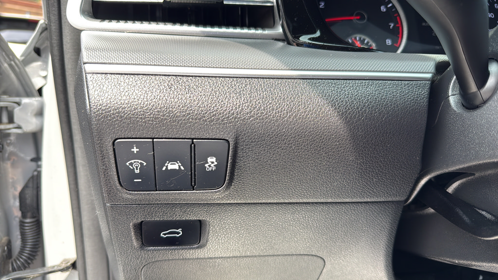 Used 2022 Kia K5 GT-Line w/ GT-Line FWD Premium Package image 19