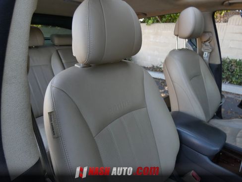 Used 2013 Hyundai Equus Signature RWD image 29