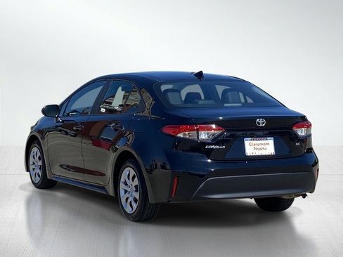 Certified 2025 Toyota Corolla LE image 4