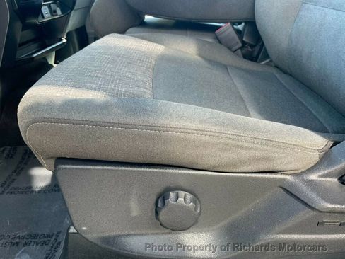 Used 2022 Ford F150 XLT AWD/4WD image 10