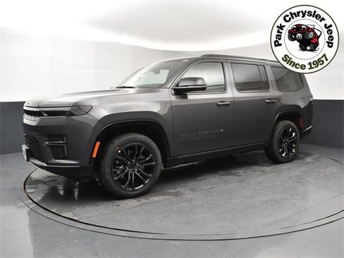 New 2026 Jeep Grand Wagoneer Summit image 3