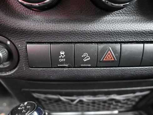 Used 2016 Jeep Wrangler Unlimited Sport w/ Quick Order Package 24S AWD/4WD image 26