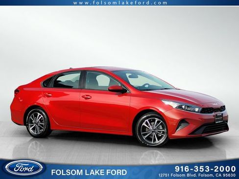 Used 2024 Kia Forte LXS image 1