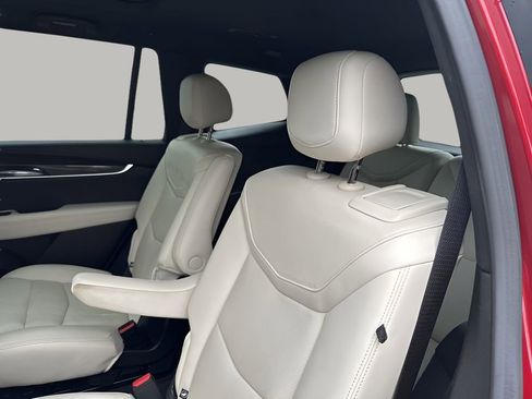 Certified 2023 Cadillac XT6 Sport w/ Technology Package image 19