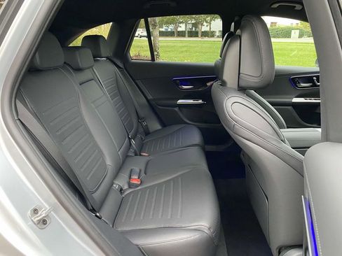 Certified 2025 Mercedes-Benz GLC 300 4MATIC image 15