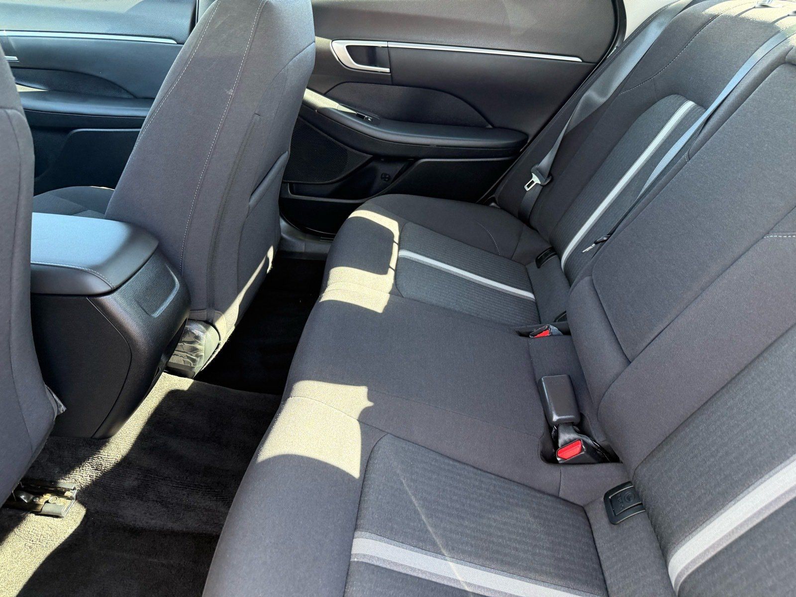 Used 2025 Hyundai Sonata SEL FWD image 27